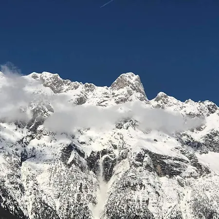 Πανσιόν Kroni Theth