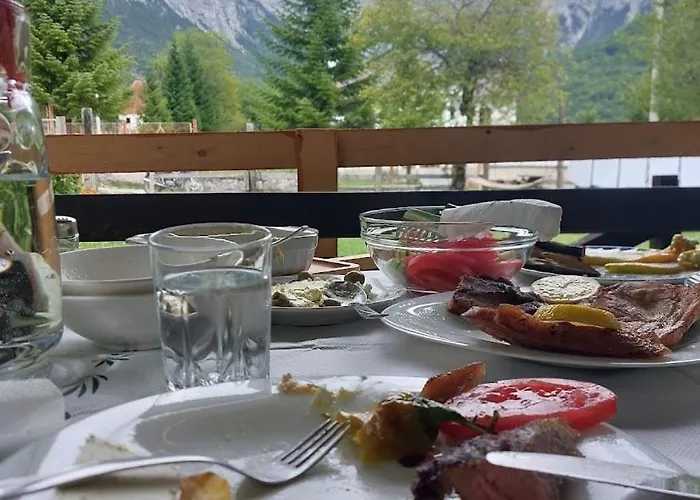 Kroni 招待所 泰斯