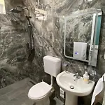 Kroni 3* טת